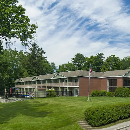 University Inn Academic Suites